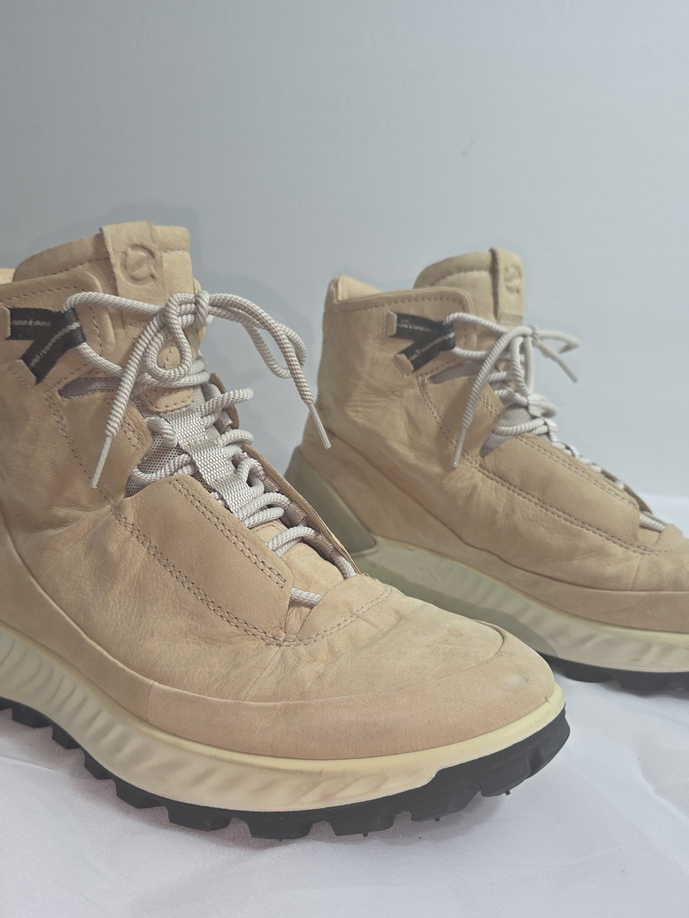 ECCO Exostrike Mid Dyneema Leather Boots Beige Tan Men's Size 8